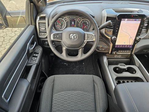 New 2026 RAM 2500 Big Horn AWD/4WD image 29