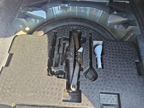 Used 2018 Honda Accord EX-L image 11
