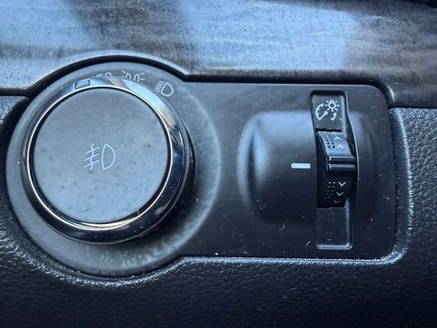 Used 2015 Buick Encore Convenience image 24