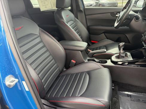 Used 2022 Kia Forte GT FWD image 30