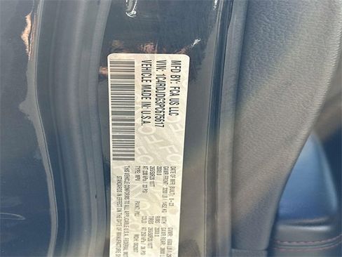 Certified 2023 Dodge Durango GT image 30