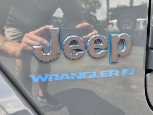 Certified 2025 Jeep Wrangler Unlimited Sahara AWD/4WD image 11