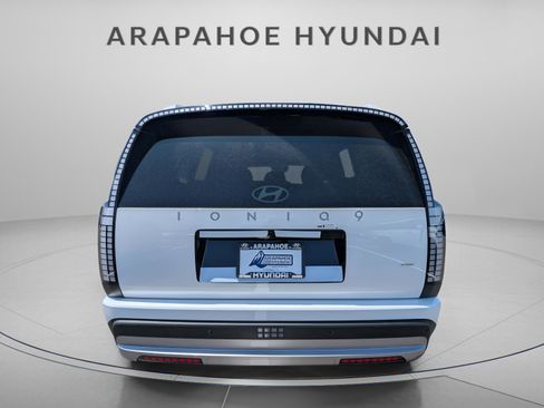 New 2026 Hyundai Ioniq 9 SE AWD/4WD image 4