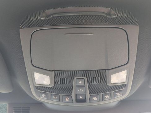Used 2022 Lincoln Nautilus Reserve FWD image 22