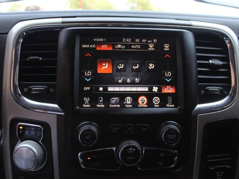 Used 2017 RAM 1500 Laramie w/ Convenience Group AWD/4WD image 23