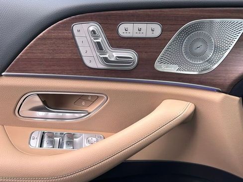 New 2026 Mercedes-Benz GLE 450e 4MATIC image 26