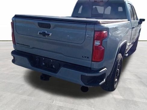 Used 2024 Chevrolet Silverado 2500 LTZ w/ LTZ Plus Package image 11