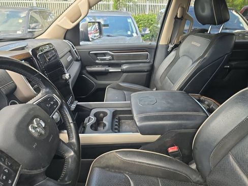 Used 2021 RAM 1500 Laramie image 13