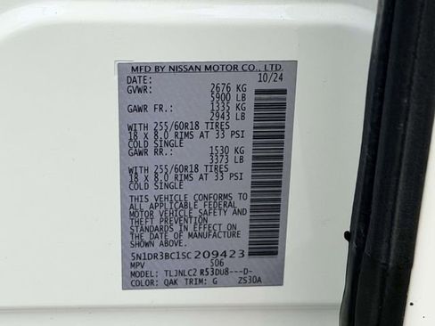 Used 2025 Nissan Pathfinder SV AWD/4WD image 25