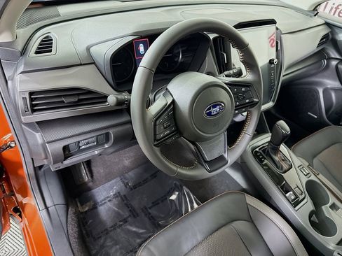 Certified 2025 Subaru Crosstrek 2.5i Limited w/ Crosstrek Mirror Package image 20