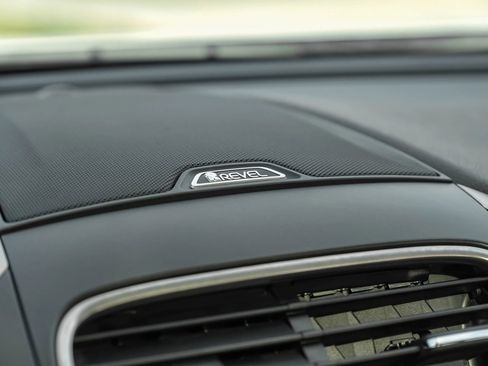 Used 2019 Lincoln Nautilus Reserve image 29