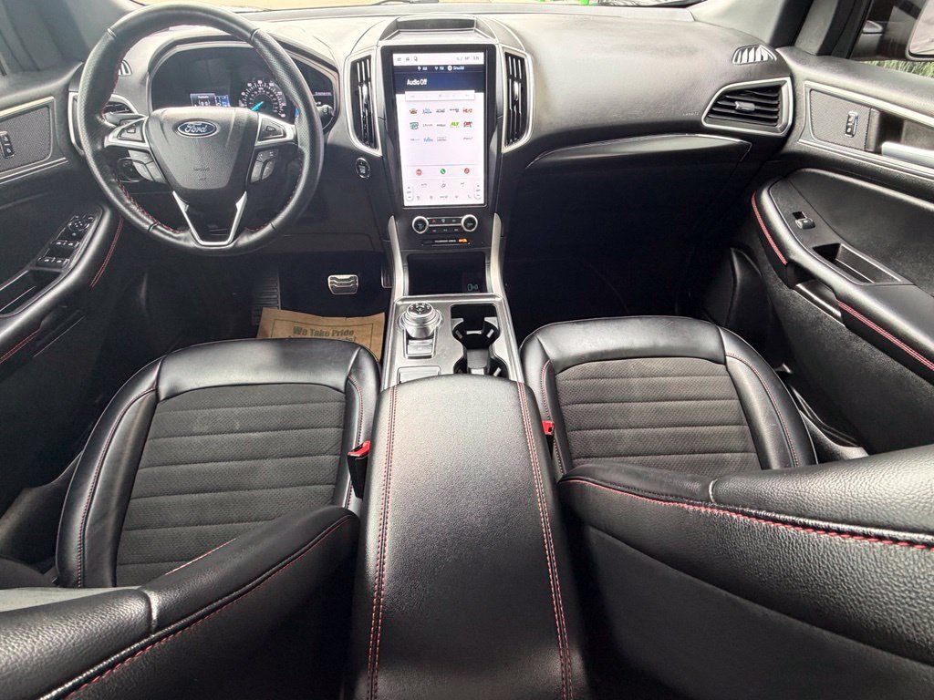 Used 2024 Ford Edge ST-Line AWD/4WD image 12