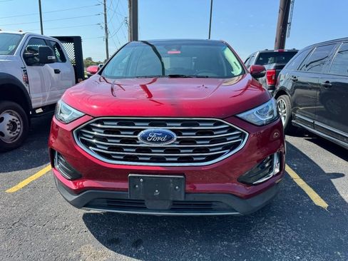 Used 2019 Ford Edge SEL w/ Equipment Group 201A FWD image 4