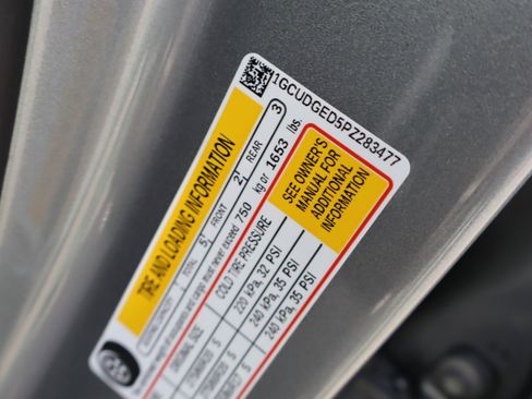 Used 2023 Chevrolet Silverado 1500 LTZ AWD/4WD image 44