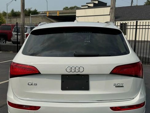 Used 2017 Audi Q5 2.0T Premium Plus image 12