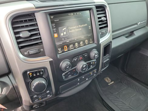 Used 2017 RAM 1500 Big Horn image 25