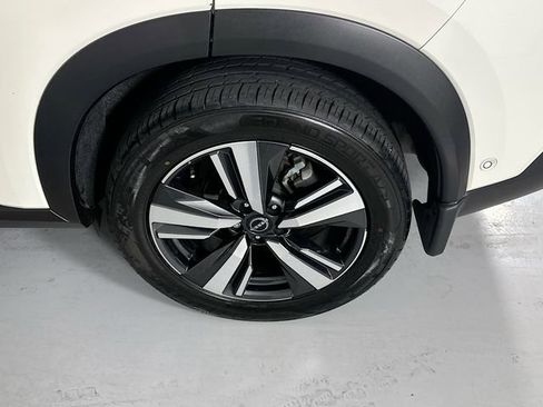 Used 2023 Nissan Rogue Platinum w/ Platinum Premium Package FWD image 31