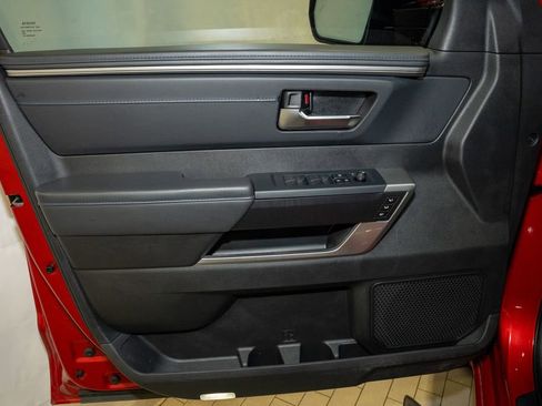 Used 2025 Toyota Tundra Platinum image 14