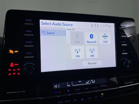 Used 2021 Toyota Sienna LE w/ LE Plus Package image 14