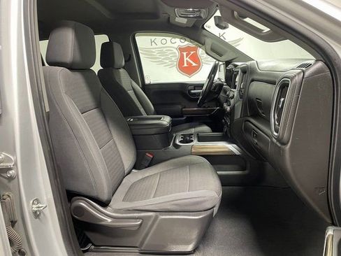 Used 2021 Chevrolet Silverado 1500 LT Trail Boss w/ Bed Protection Package image 22