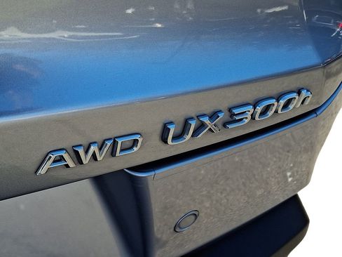 Used 2025 Lexus UX 300h AWD w/ Accessory Package (Z1) image 30