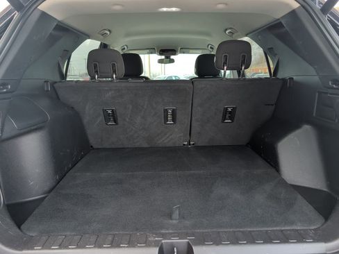 Used 2018 Chevrolet Equinox LT image 20