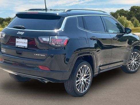 Used 2022 Jeep Compass Limited w/ Elite Group AWD/4WD image 12