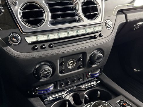 Used 2014 Rolls-Royce Ghost image 12