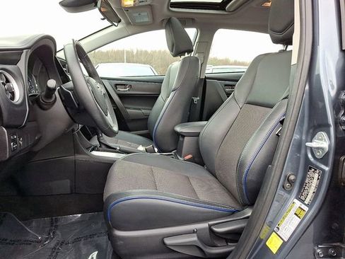 Used 2018 Toyota Corolla SE image 14