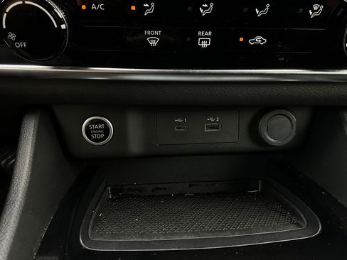 Used 2023 Nissan Rogue S image 24