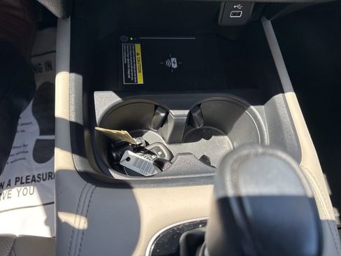 Used 2024 Honda HR-V EX-L image 29