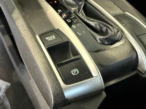 Used 2021 Honda Civic LX image 26