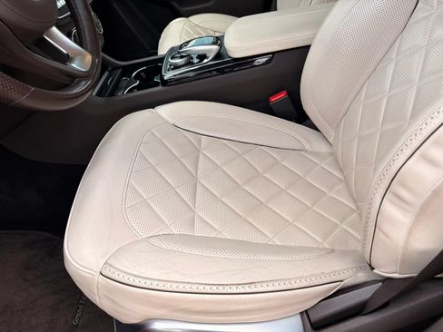Used 2019 Mercedes-Benz GLS 550 4MATIC image 24