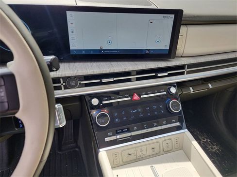 New 2024 Hyundai Santa Fe Calligraphy image 19