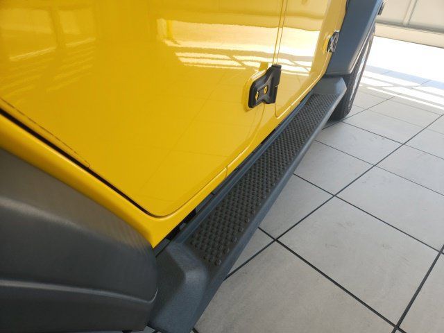 Used 2018 Jeep Wrangler Unlimited Sport S AWD/4WD image 12