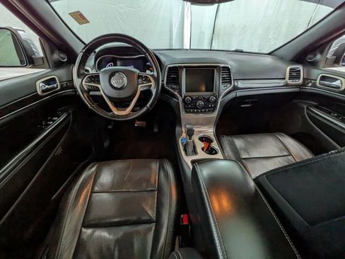 Used 2017 Jeep Grand Cherokee Limited w/ Luxury Group II image 10