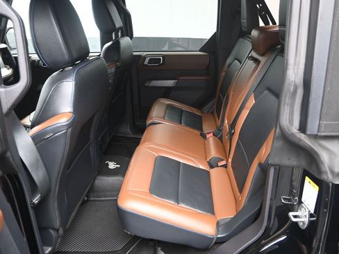 Used 2021 Ford Bronco Outer Banks image 29