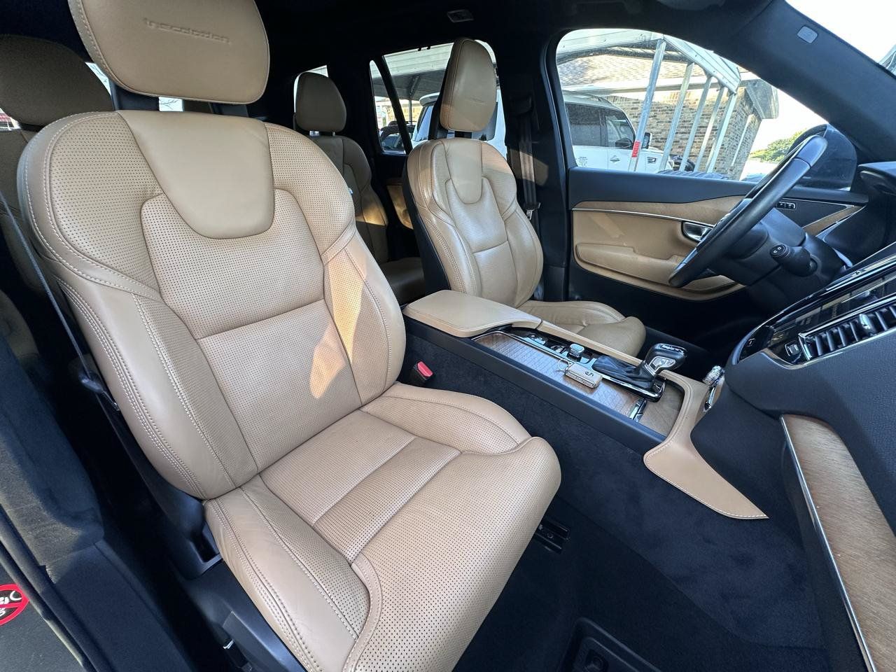 Used 2018 Volvo XC90 T6 Inscription w/ Luxury Package AWD/4WD image 18