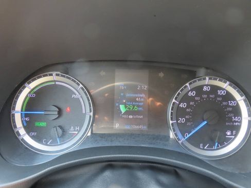 Used 2020 Toyota Highlander LE AWD/4WD image 47