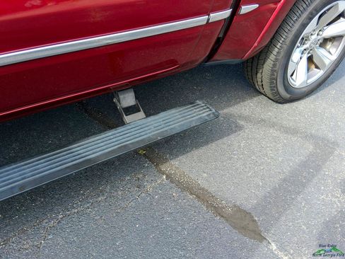 Used 2019 RAM 1500 Limited RWD image 24