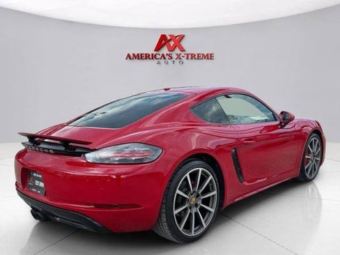 Used 2017 Porsche 718 Cayman S RWD image 5