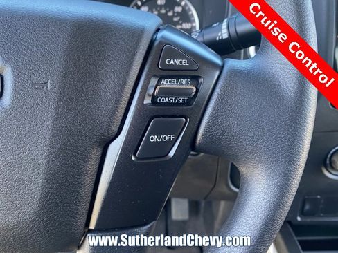 Used 2024 Nissan Frontier SV image 21