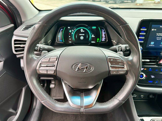 Used 2020 Hyundai Ioniq SE FWD image 31