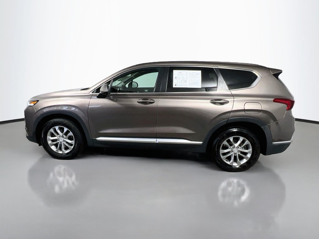 Used 2020 Hyundai Santa Fe SE w/ Cargo Package FWD image 6