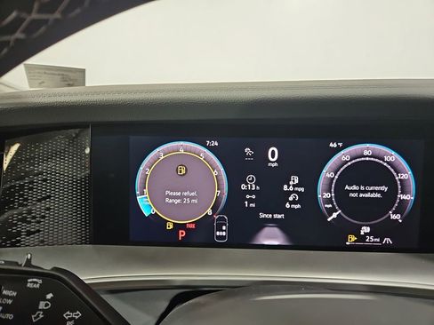 New 2026 Volkswagen Tiguan SE AWD/4WD image 15