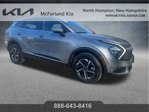Used 2023 Kia Sportage LX AWD/4WD image 8