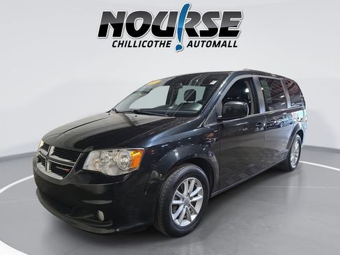 Used 2018 Dodge Grand Caravan SXT FWD image 1