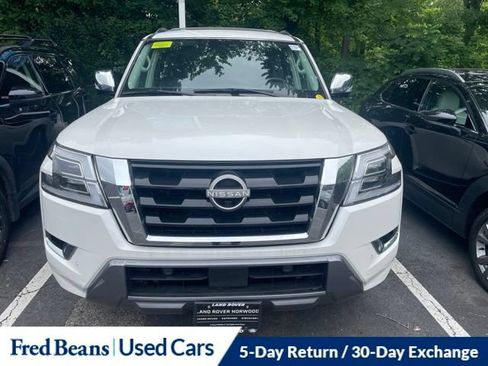 Used 2024 Nissan Armada Platinum w/ Captain's Chairs Package AWD/4WD image 2