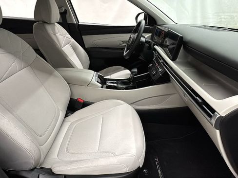 Used 2026 Hyundai Tucson SE FWD image 13