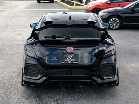 Used 2018 Honda Civic Sport image 12